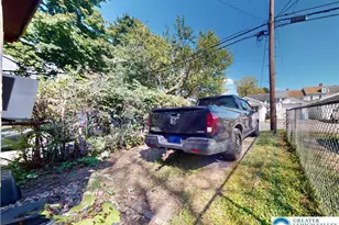 634 3rd Ave, Bethlehem City, PA 18018 - Photo 23