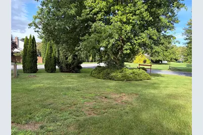 7058 Limerick Square, East Allen Township, PA 18017 - Photo 11