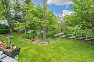 3831 Oakwood Trail, South Whitehall Township, PA 18103 - Photo 33
