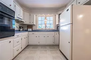3831 Oakwood Trail, South Whitehall Township, PA 18103 - Photo 23