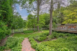 3831 Oakwood Trail, South Whitehall Township, PA 18103 - Photo 37