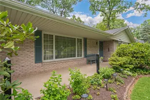 3831 Oakwood Trail, South Whitehall Township, PA 18103 - Photo 3