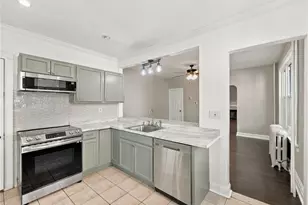 305 S Fulton St, Allentown City, PA 18102 - Photo 11
