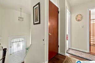 281 W 26th St, Northampton Boro, PA 18067 - Photo 9