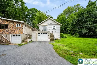 2242 Edgewood Avenue, Palmer Twp, PA 18045 - Photo 19