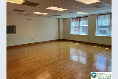 1901 Hay Terrace #1st, Wilson, PA 18042 - Photo 9