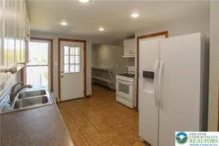 41 N 4th St, Bangor, PA 18013 - Photo 7