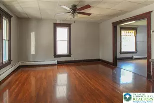 41 N 4th St, Bangor, PA 18013 - Photo 3