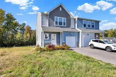 22 Olivia Way, Mountain Top, PA 18707 - Photo 3