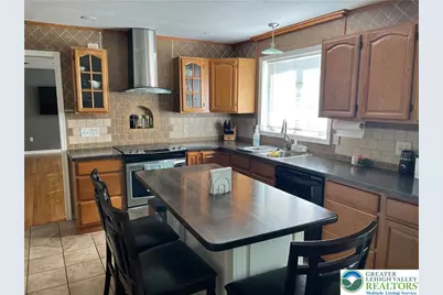 6221 Dove Drive, East Allen Township, PA 18017 - Photo 11