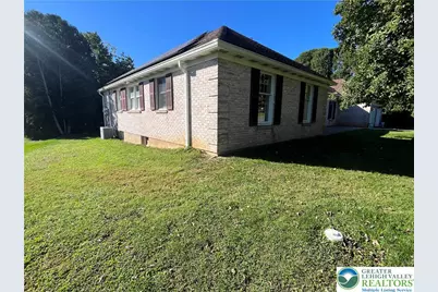 6221 Dove Drive, East Allen Township, PA 18017 - Photo 5