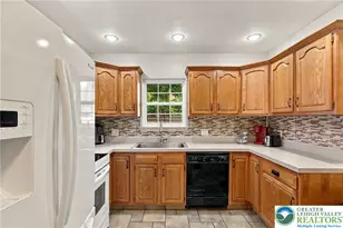 7406 Falcon St, Lynn Township, PA 18066 - Photo 7