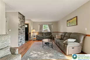 7406 Falcon St, Lynn Township, PA 18066 - Photo 5