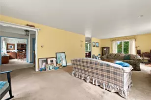 703 Broad St, Hilltown, PA 18944 - Photo 29