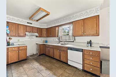 703 Broad Street, Hilltown, PA 18944 - Photo 17