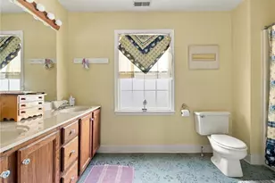703 Broad St, Hilltown, PA 18944 - Photo 35