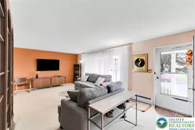 523 Alpine Circle, Emmaus Boro, PA 18049 - Photo 5