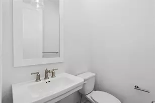 5772 Frederick Dr, East Allen Township, PA 18017 - Photo 9