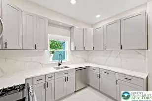 312 Ridge Ave, Allentown City, PA 18102 - Photo 21