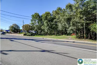 332 N 9th Street, Stroudsburg, PA 18360 - Photo 3