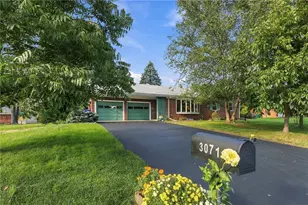 3071 Mosser Dr, South Whitehall Township, PA 18103 - Photo 37