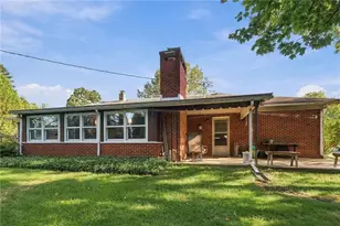 3071 Mosser Dr, South Whitehall Township, PA 18103 - Photo 27