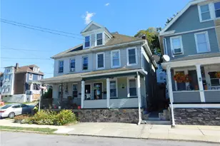 341 N 12th St, Easton, PA 18042 - Photo 1