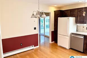 3966 Washington St, North Whitehall Township, PA 18078 - Photo 9