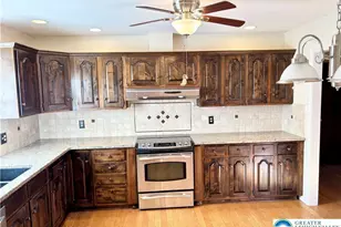 3966 Washington St, North Whitehall Township, PA 18078 - Photo 7