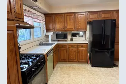2518 Hampshire Road, Bethlehem, PA 18017 - Photo 7