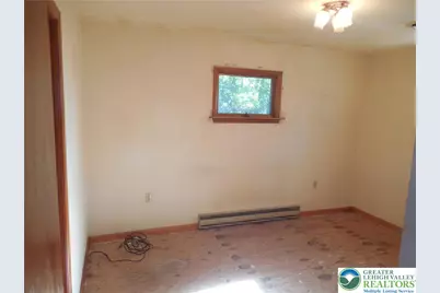 148 W Moorestown Road, Bushkill Twp, PA 18091 - Photo 15