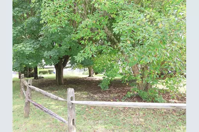 1660 McKinley Avenue, Salisbury Township, PA 18015 - Photo 11