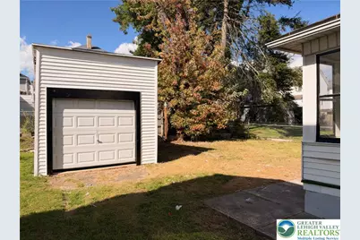 1917 Wint Avenue, Scranton City, PA 18509 - Photo 3