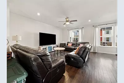 2433 Emanuel Court, Bethlehem Township, PA 18045 - Photo 7