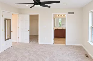 5439 Spring Ridge Dr, Macungie Boro, PA 18062 - Photo 9
