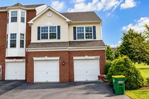 5439 Spring Ridge Dr, Macungie Boro, PA 18062 - Photo 1