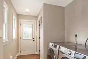 755 Yorkshire Rd, Allentown City, PA 18103 - Photo 29