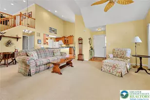 2894 Donegal Dr, Macungie Boro, PA 18062 - Photo 7