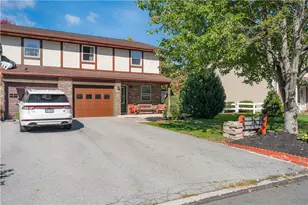 2389 Minnie Ln, Allentown City, PA 18104 - Photo 7