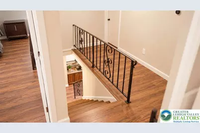 2389 Minnie Lane, Allentown City, PA 18104 - Photo 5