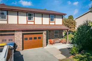 2389 Minnie Ln, Allentown City, PA 18104 - Photo 11
