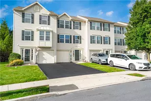 1122 Sparrow Way, Upper Macungie Township, PA 18031 - Photo 3