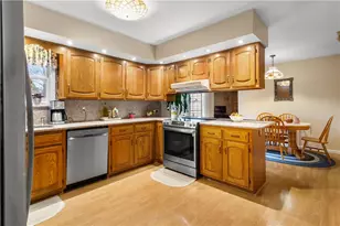 3836 Post Dr, Bethlehem City, PA 18017 - Photo 3