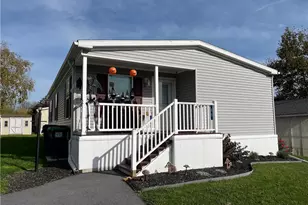 65 Wildbriar Ct, East Allen Township, PA 18014 - Photo 3