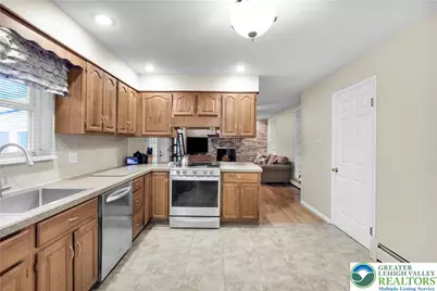 339 Park Avenue, Lower Nazareth Twp, PA 18020 - Photo 9