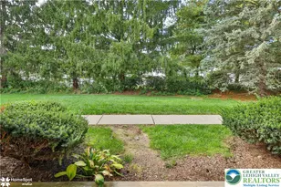 2666 Rolling Green Pl, Macungie Boro, PA 18062 - Photo 21