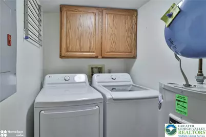 2666 Rolling Green Place, Macungie Boro, PA 18062 - Photo 11