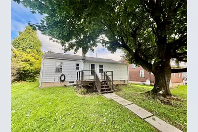 535 Mauch Chunk Street, Nazareth, PA 18064 - Photo 3
