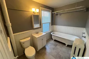 127 E Main St, Bath, PA 18014 - Photo 19