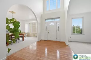 1422 Morningside Dr, South Whitehall Township, PA 18069 - Photo 5